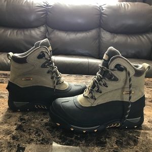Columbia Waterproof Omnigrip Snow Boots 